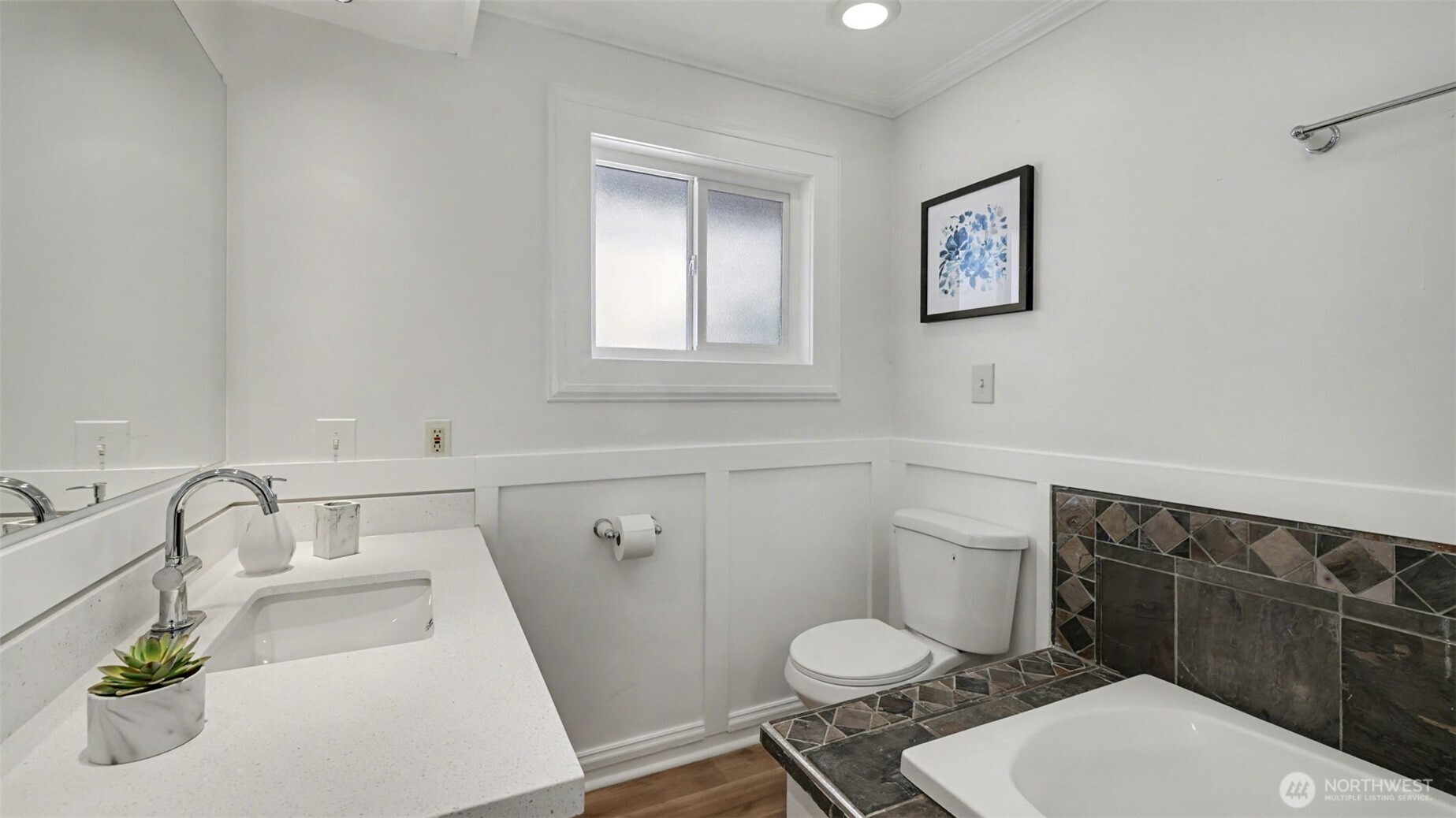 MLS #NWM2498345 image #11